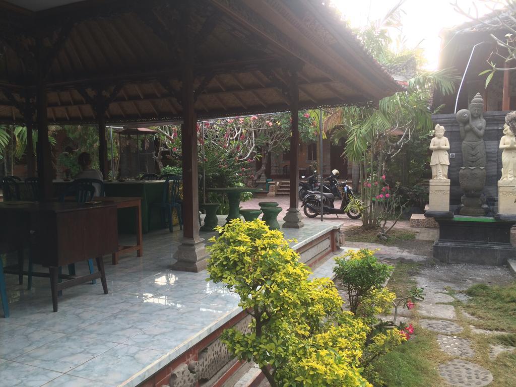 Ray Homestay Batununggul Eksteriør bilde