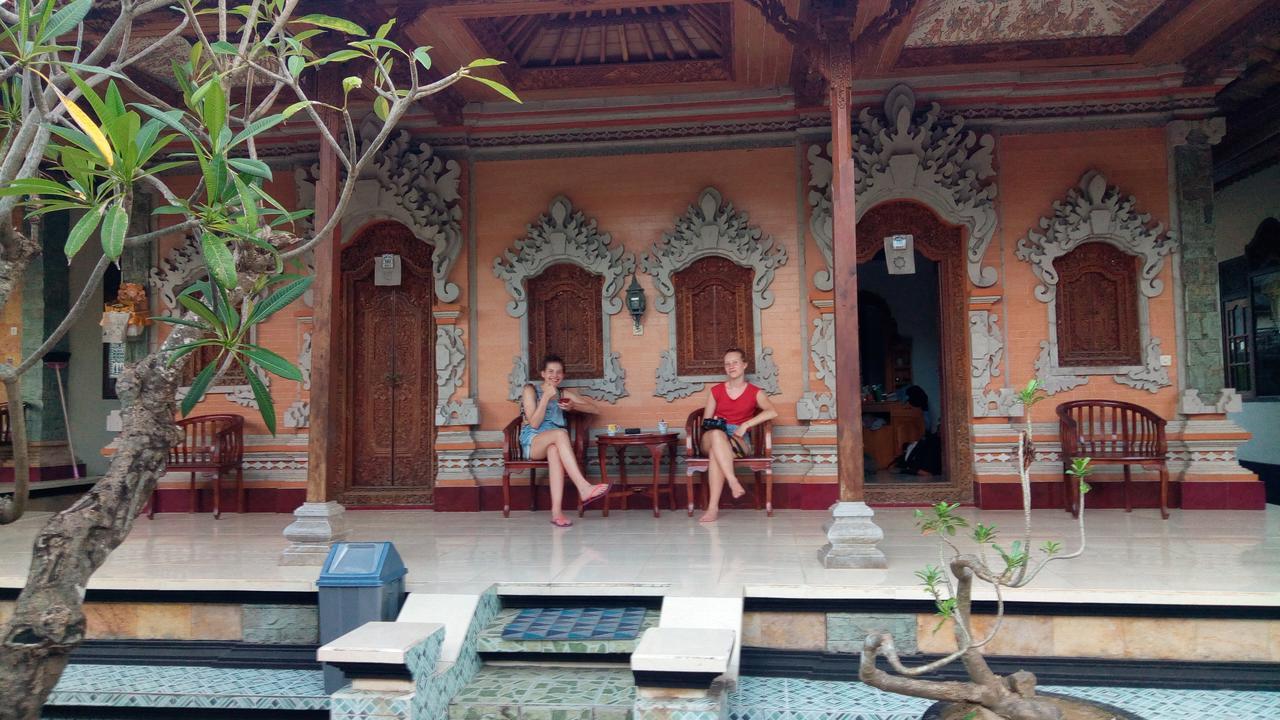 Ray Homestay Batununggul Eksteriør bilde